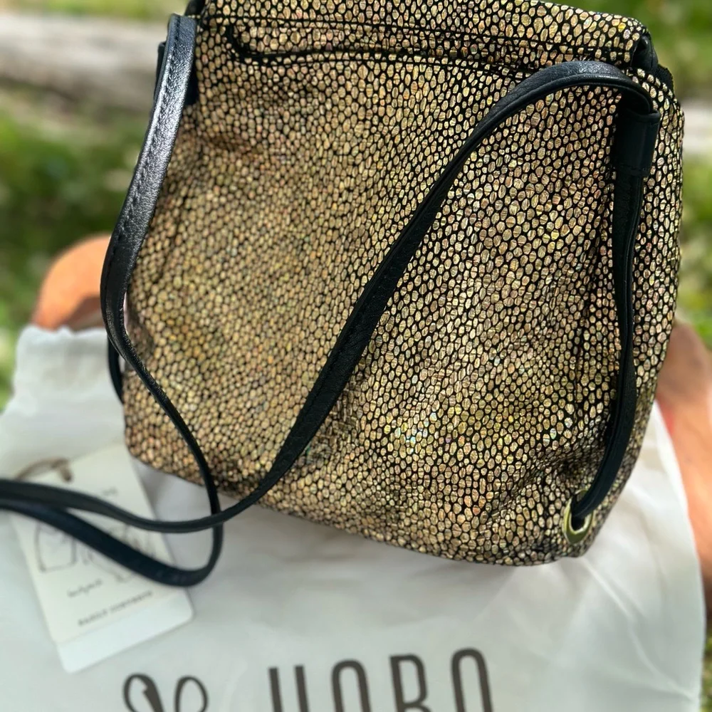 HOBO Fern convertible Backpack/Crossbody NWT - Picture 8 of 10